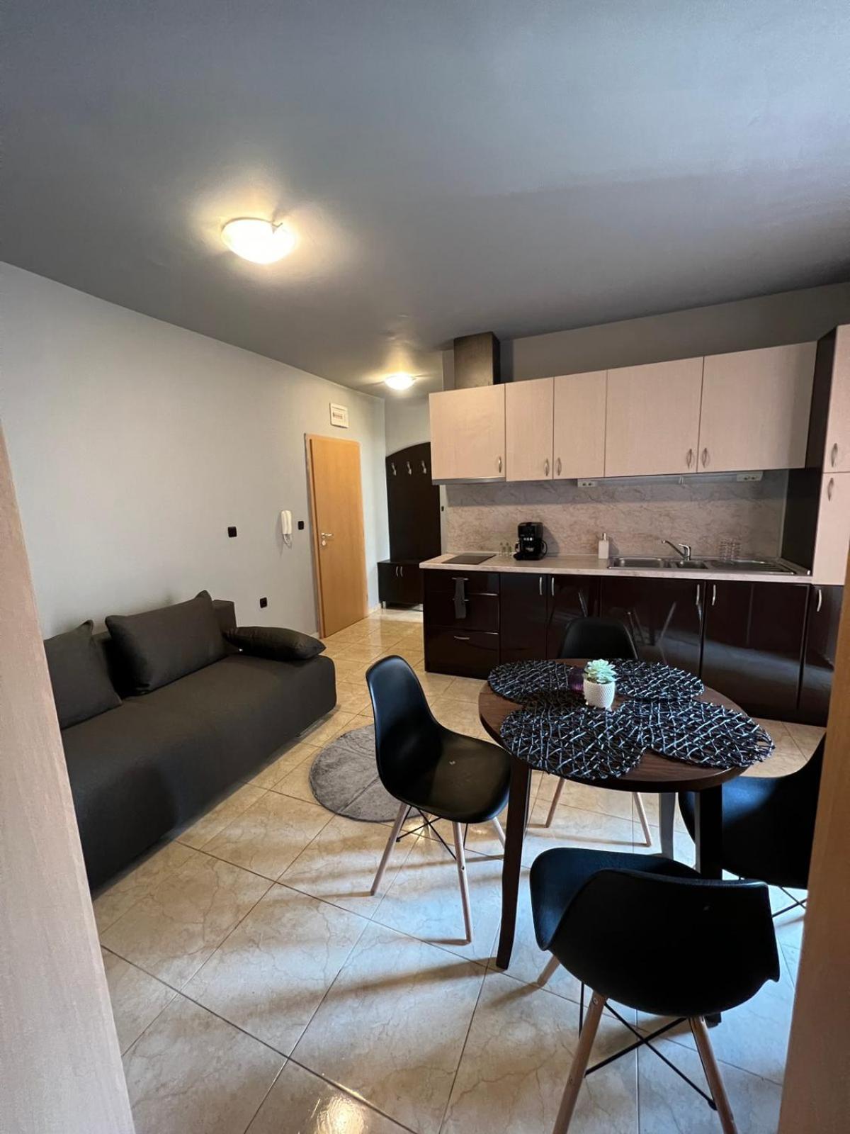Apartament кокалу бийч Nesebăr